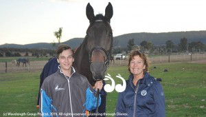 Frank the Horse of the Year with owners Juz and Robyn Boyle.