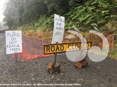 Locals petition: Plea to open Barrington Road